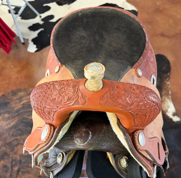 Teskeys 12" Barrel Saddle Used