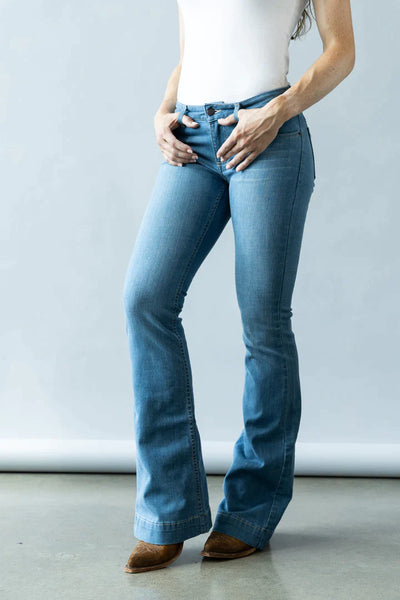 Kimes Ranch "Lola Soho Fade” Jeans Regular 36" Inseam